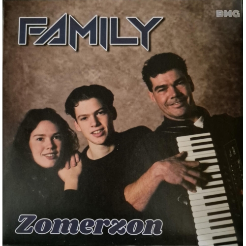 Bmg - 4833 - Family - Zomerzon / Klazienaveen (Front)